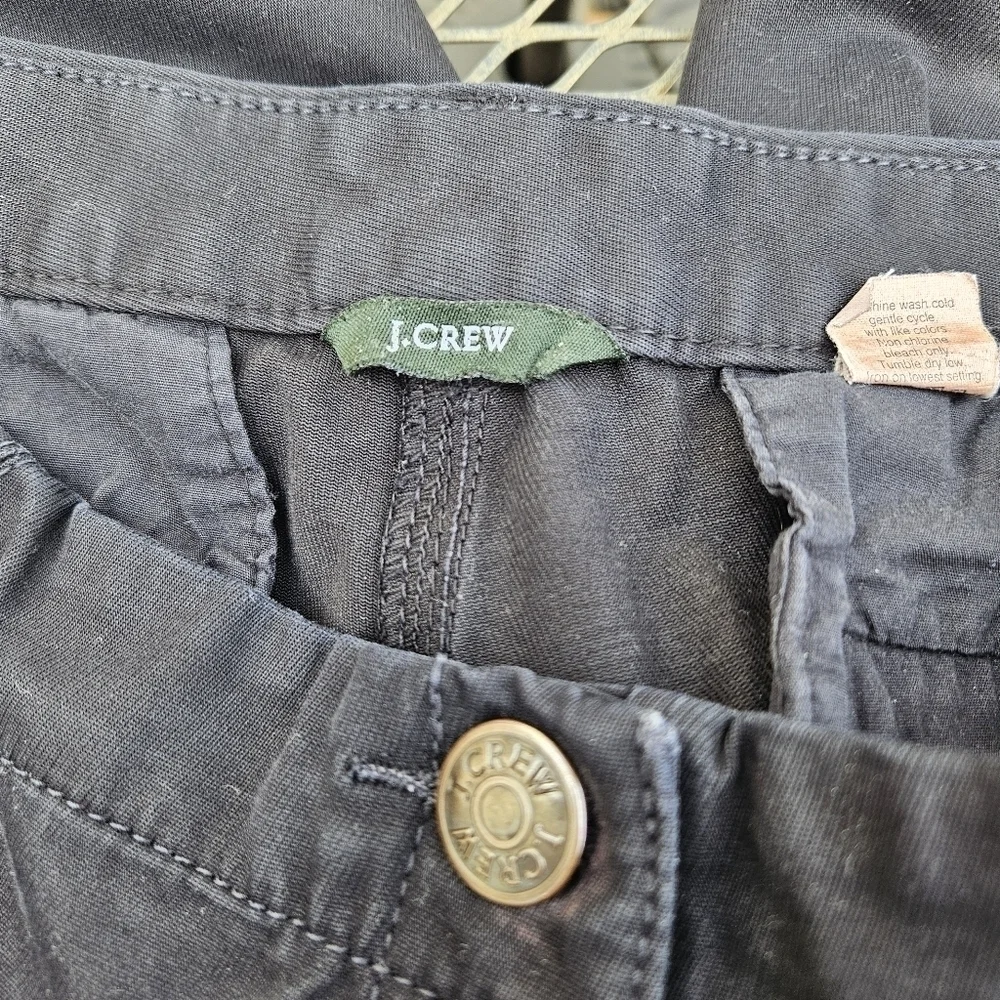 J. Crew black stretch skinny pants with zip pockets size 6 29 in inseam